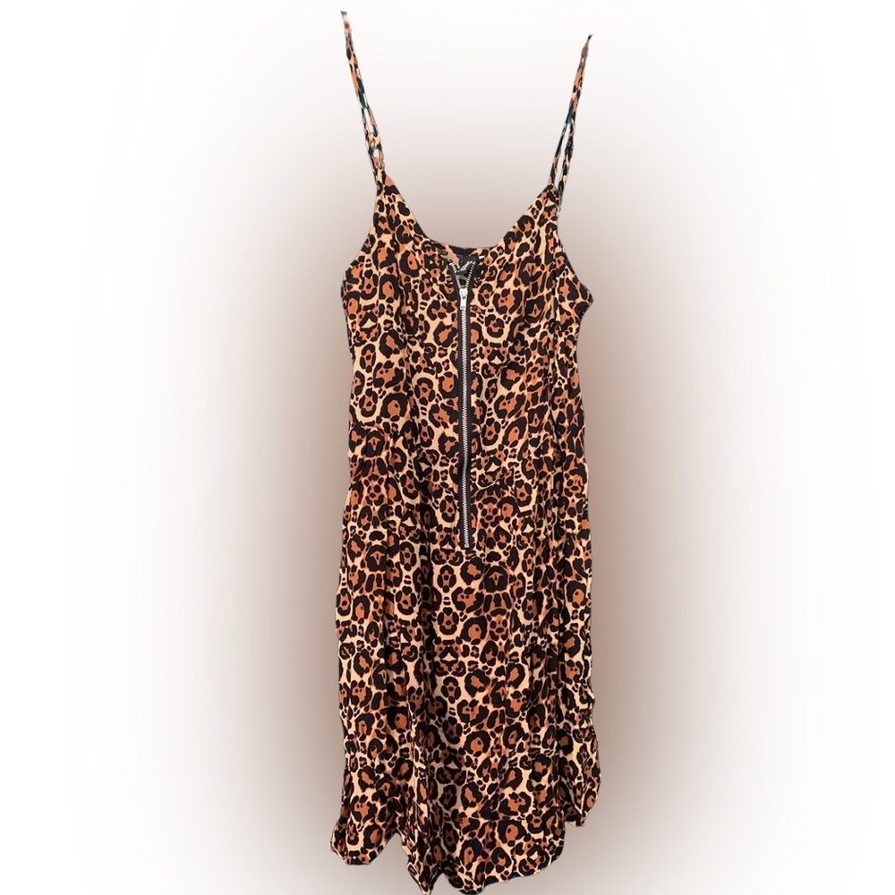 Divided H&M Casual Leopard Print Spaghetti Strap Dress with Bold Zipper Detail